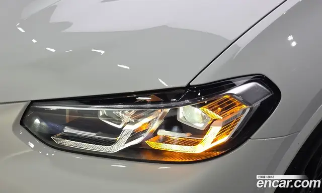 BMW X4 2025 2.0 автомат (гидро), миниатюра 8 BMW X4 2025 2.0 автомат (гидро), миниатюра 8