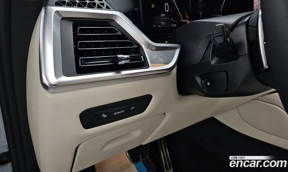 BMW X6 2025 3.0 автомат (гидро), фото 28 BMW X6 2025 3.0 автомат (гидро), фото 28