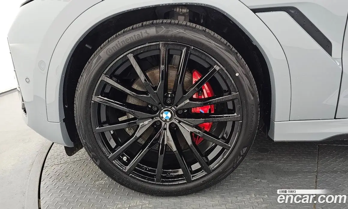 BMW X6 2025 3.0 автомат (гидро), фото 5 BMW X6 2025 3.0 автомат (гидро), фото 5