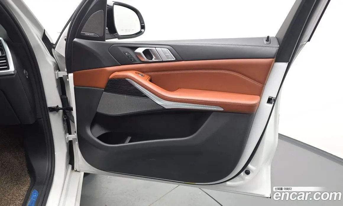 BMW X7 2020 3.0 автомат (гидро), фото 15