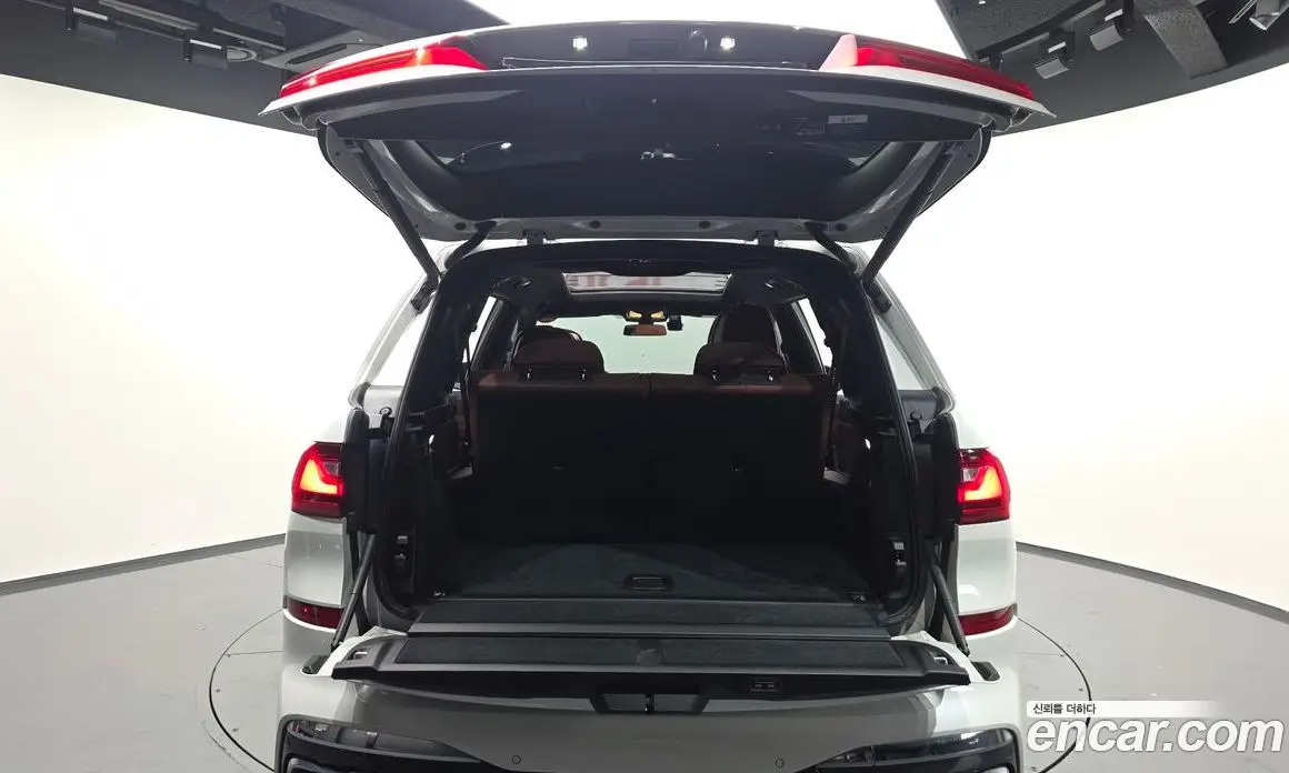 BMW X7 2020 3.0 автомат (гидро), фото 35