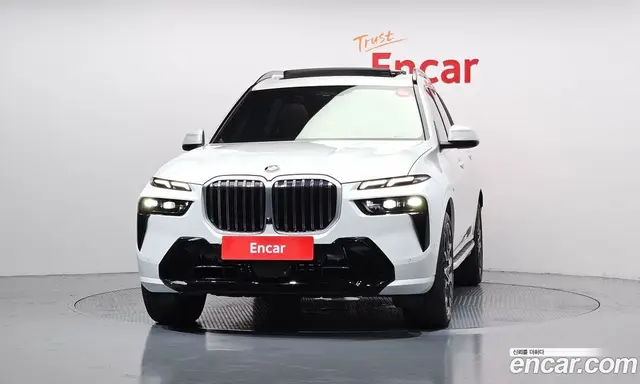 BMW X7 2025 3.0 автомат (гидро), миниатюра 3 BMW X7 2025 3.0 автомат (гидро), миниатюра 3