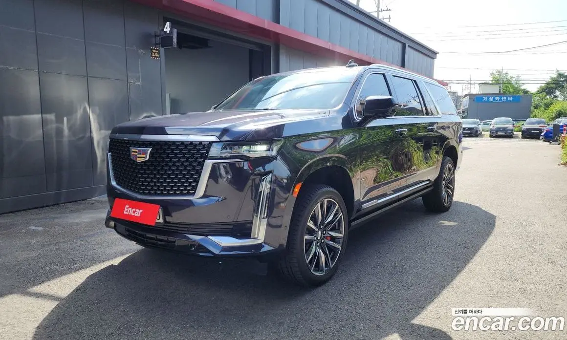 Cadillac Escalade 2022 6.2 автомат (гидро), фото 1 Cadillac Escalade 2022 6.2 автомат (гидро), фото 1