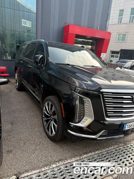 Cadillac Escalade 2025 6.2 автомат (гидро), фото 4 Cadillac Escalade 2025 6.2 автомат (гидро), фото 4