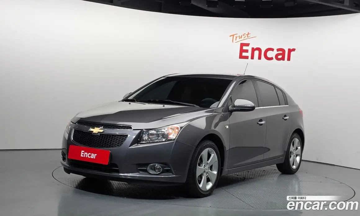 Chevrolet Cruze 2011 1.8 автомат (гидро), фото 1 Chevrolet Cruze 2011 1.8 автомат (гидро), фото 1