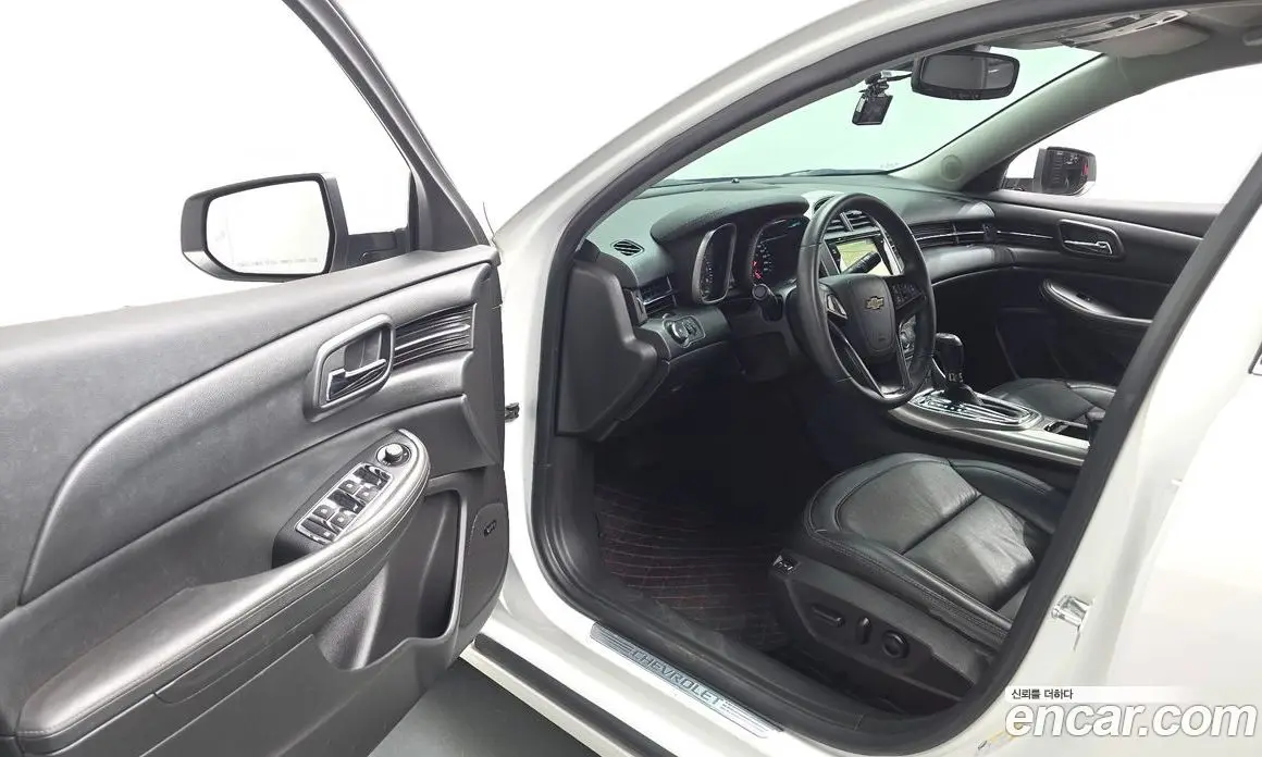 Chevrolet Malibu 2015 2.0 автомат (гидро), фото 13
