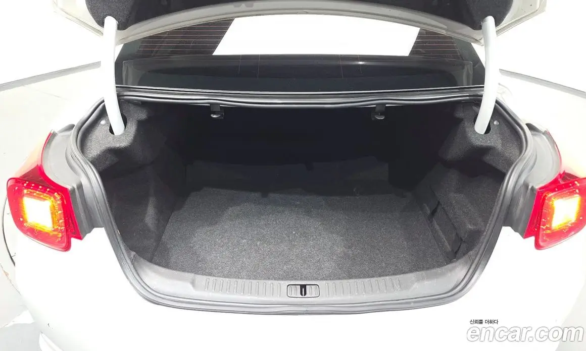 Chevrolet Malibu 2015 2.0 автомат (гидро), фото 29