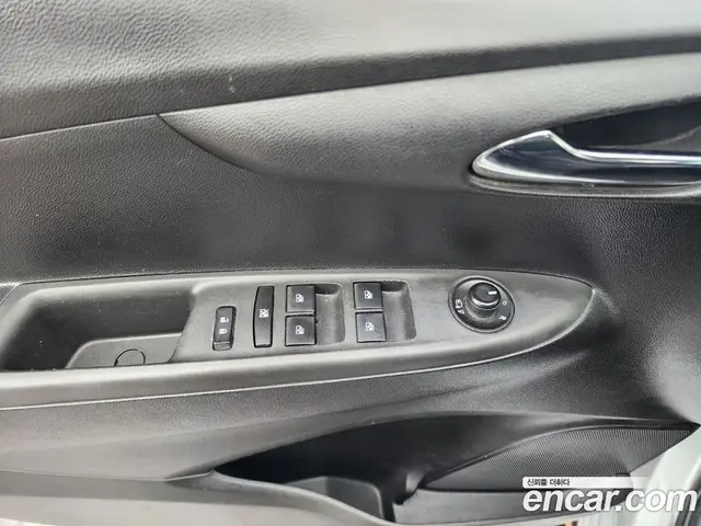 Chevrolet Spark 2015 1.0 автомат (гидро), миниатюра 12