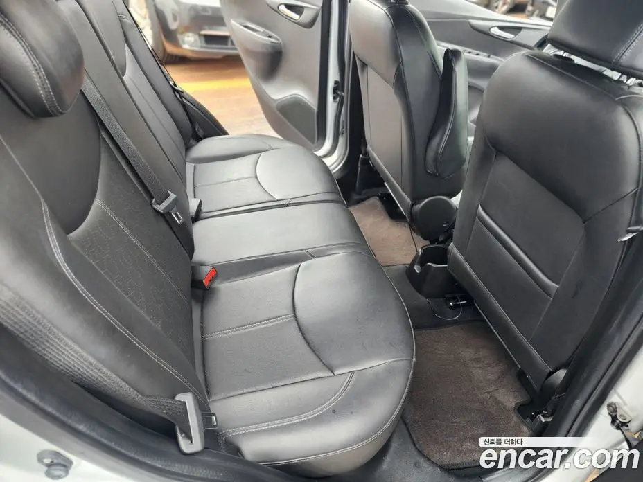 Chevrolet Spark 2015 1.0 автомат (гидро), фото 19