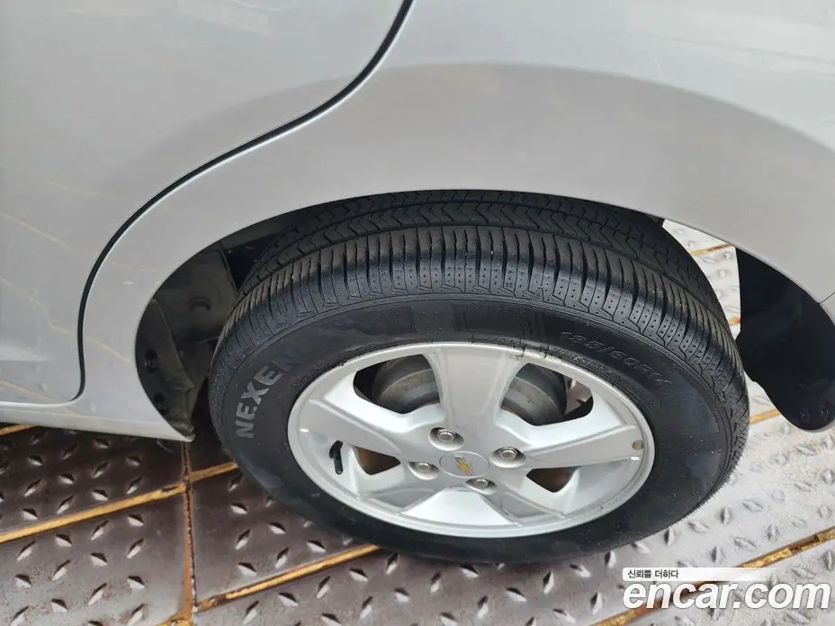 Chevrolet Spark 2015 1.0 автомат (гидро), фото 5