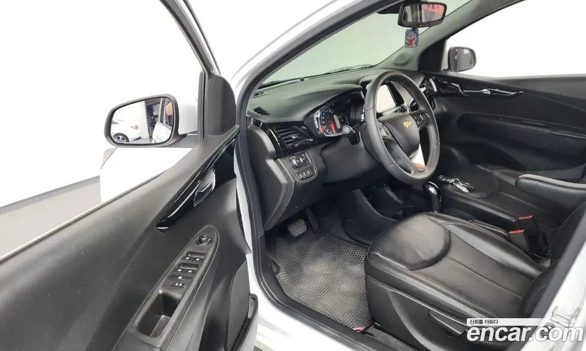 Chevrolet Spark 2016 1.0 автомат (гидро), фото 13 Chevrolet Spark 2016 1.0 автомат (гидро), фото 13
