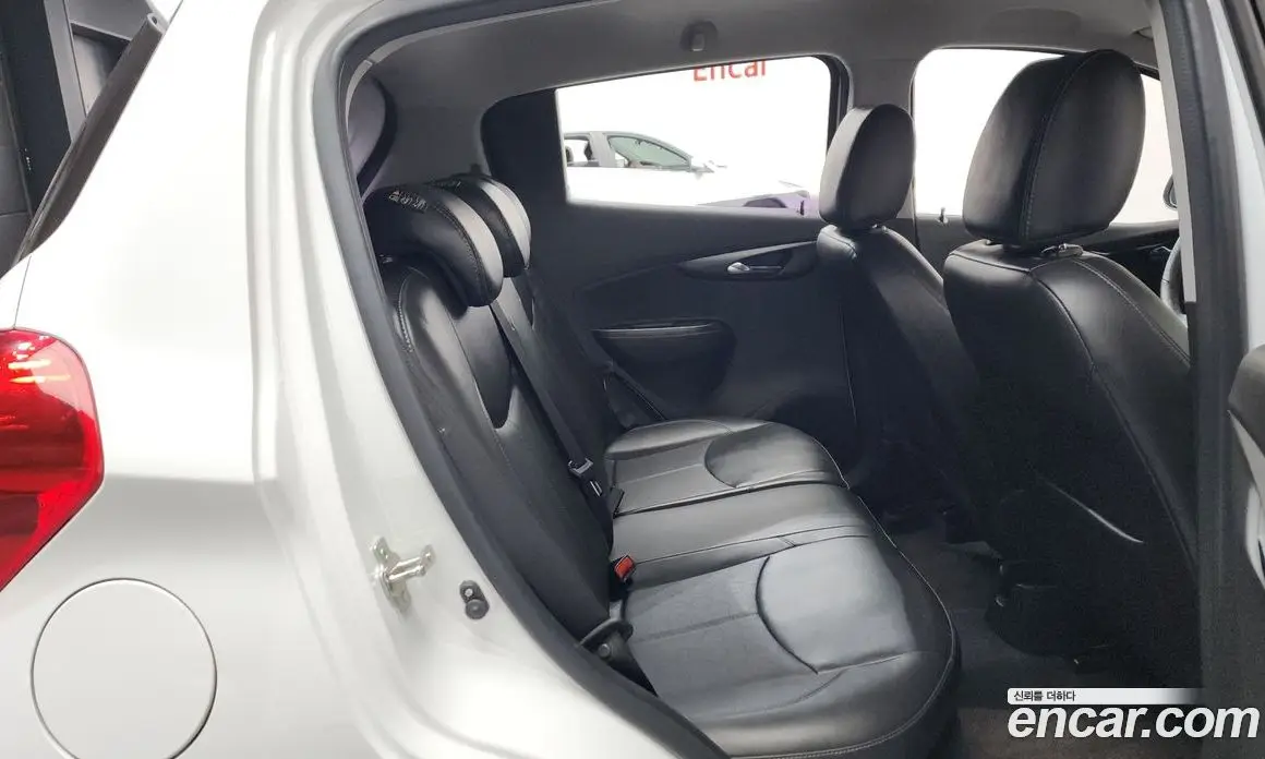 Chevrolet Spark 2016 1.0 автомат (гидро), фото 17 Chevrolet Spark 2016 1.0 автомат (гидро), фото 17