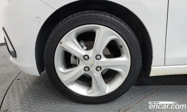 Chevrolet Spark 2016 1.0 автомат (гидро), миниатюра 5 Chevrolet Spark 2016 1.0 автомат (гидро), миниатюра 5