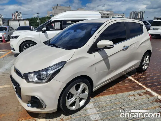 Chevrolet Spark 2017 1.0 автомат (гидро), миниатюра 2