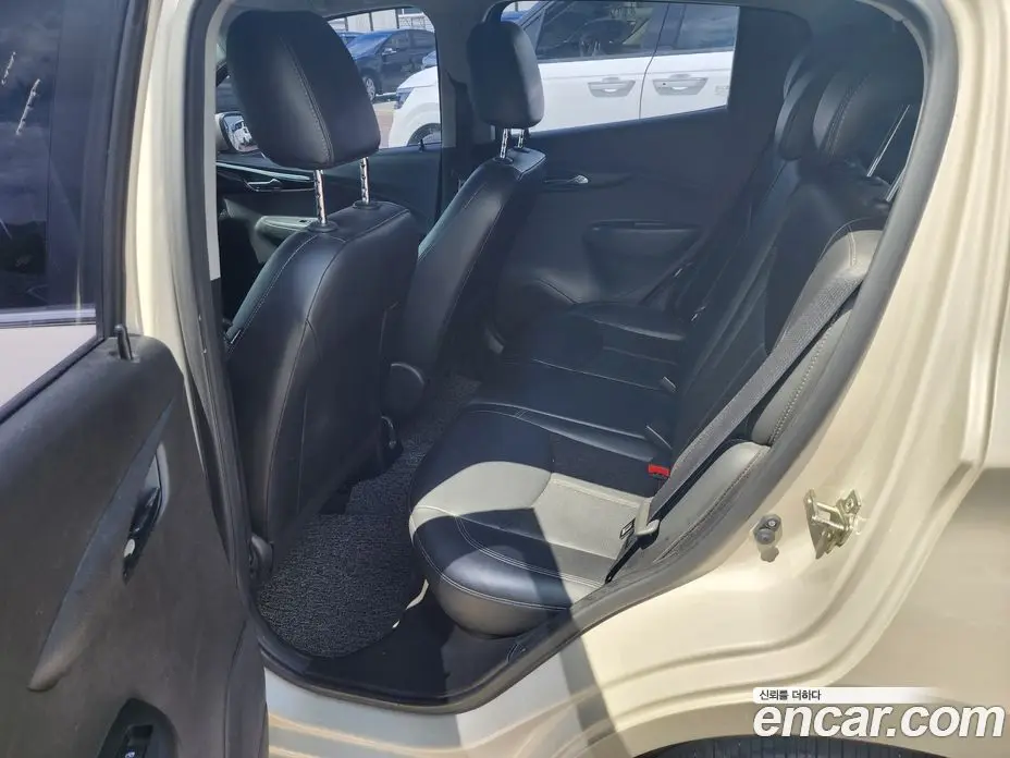 Chevrolet Spark 2017 1.0 автомат (гидро), фото 19