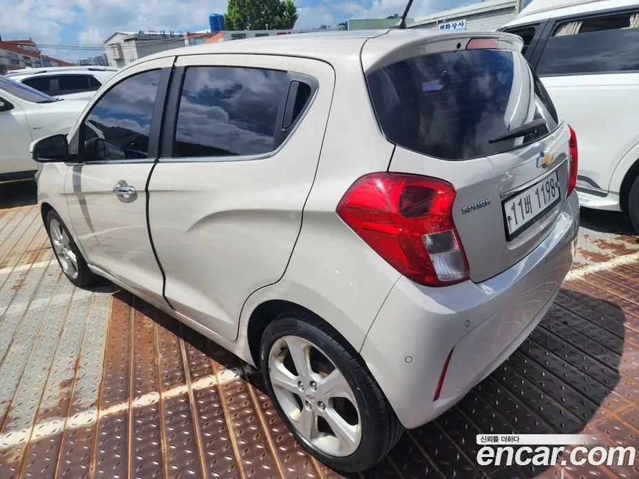 Chevrolet Spark 2017 1.0 автомат (гидро), фото 3