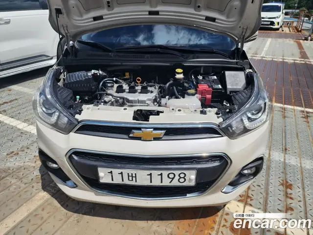 Chevrolet Spark 2017 1.0 автомат (гидро), миниатюра 8