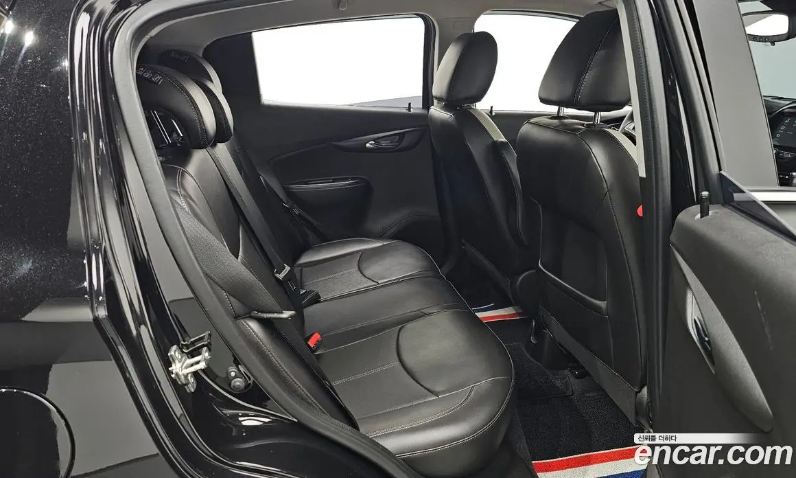 Chevrolet Spark 2018 1.0 автомат (гидро), фото 17 Chevrolet Spark 2018 1.0 автомат (гидро), фото 17