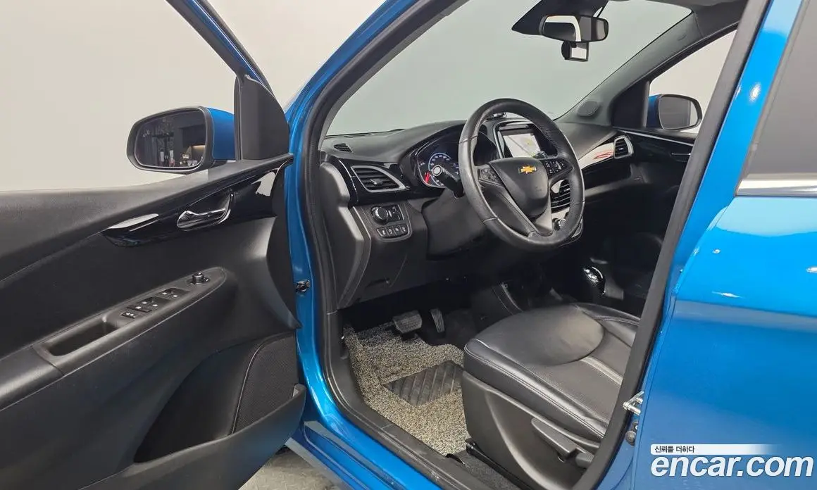 Chevrolet Spark 2019 1.0 автомат (гидро), фото 10 Chevrolet Spark 2019 1.0 автомат (гидро), фото 10