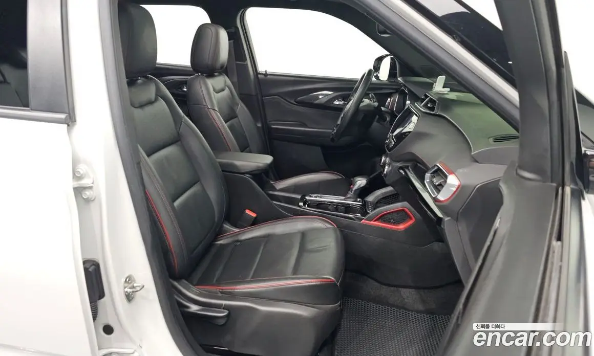 Chevrolet TrailBlazer 2021 1.3 автомат (гидро), фото 16 Chevrolet TrailBlazer 2021 1.3 автомат (гидро), фото 16