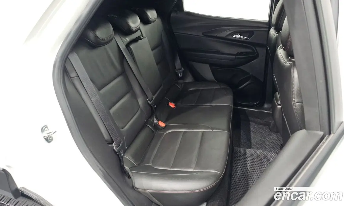 Chevrolet TrailBlazer 2021 1.3 автомат (гидро), фото 17 Chevrolet TrailBlazer 2021 1.3 автомат (гидро), фото 17
