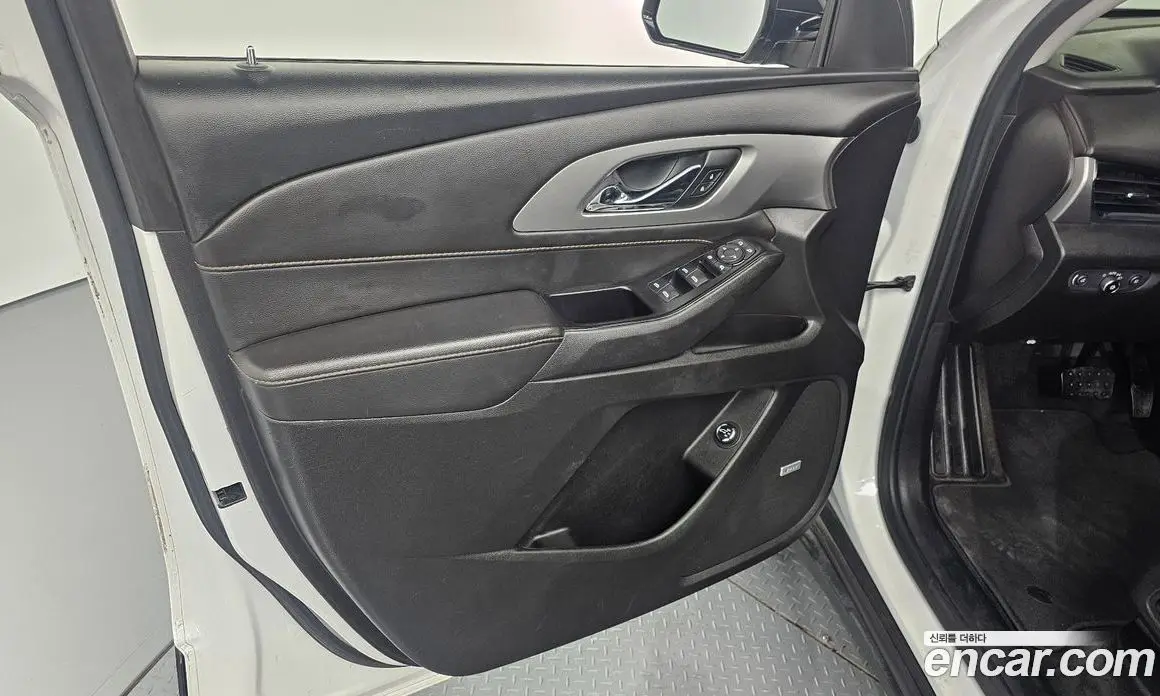 Chevrolet Traverse 2019 3.6 автомат (гидро), фото 14 Chevrolet Traverse 2019 3.6 автомат (гидро), фото 14