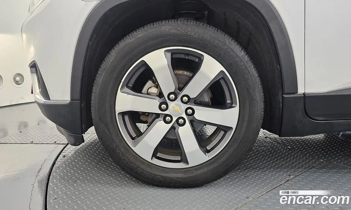 Chevrolet Traverse 2019 3.6 автомат (гидро), фото 5 Chevrolet Traverse 2019 3.6 автомат (гидро), фото 5