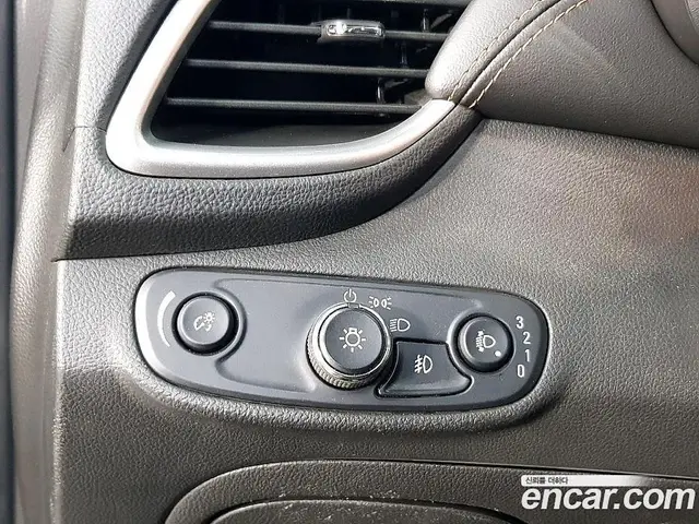 Chevrolet Trax 2017 1.6 автомат (гидро), миниатюра 12