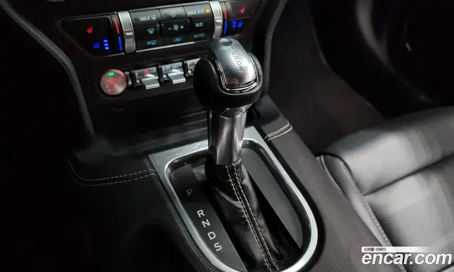 Ford Mustang 2019 2.3 автомат (гидро), миниатюра 12