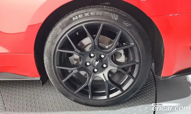 Ford Mustang 2019 2.3 автомат (гидро), миниатюра 7