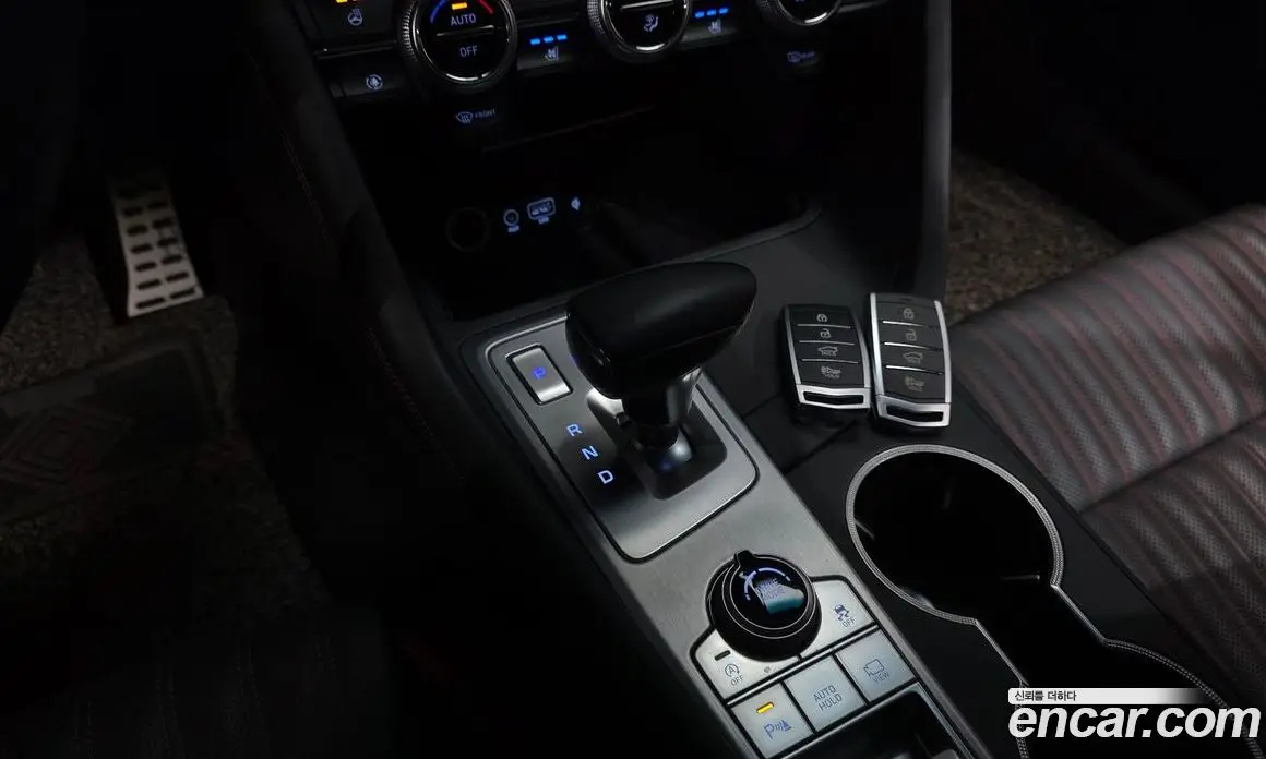 Genesis G70 2019 2.0 автомат (гидро), фото 11 Genesis G70 2019 2.0 автомат (гидро), фото 11