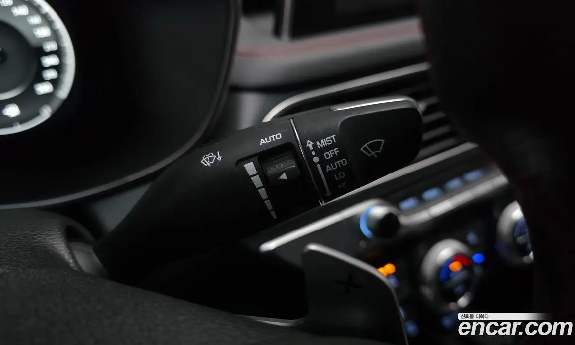 Genesis G70 2019 2.0 автомат (гидро), фото 29 Genesis G70 2019 2.0 автомат (гидро), фото 29