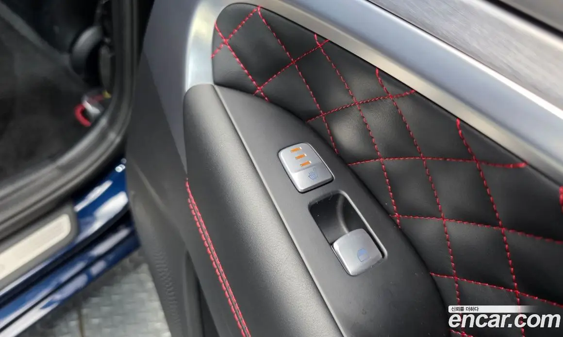Genesis G70 2019 2.0 автомат (гидро), фото 25 Genesis G70 2019 2.0 автомат (гидро), фото 25