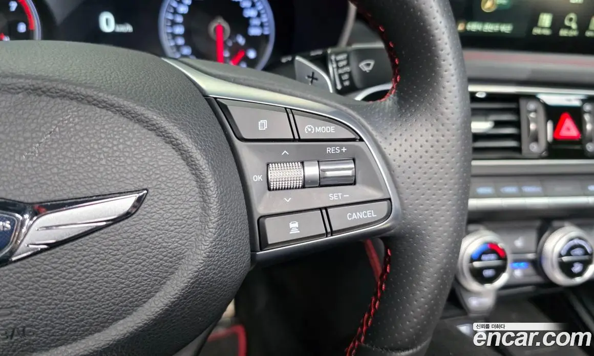 Genesis G70 2019 2.0 автомат (гидро), фото 35 Genesis G70 2019 2.0 автомат (гидро), фото 35