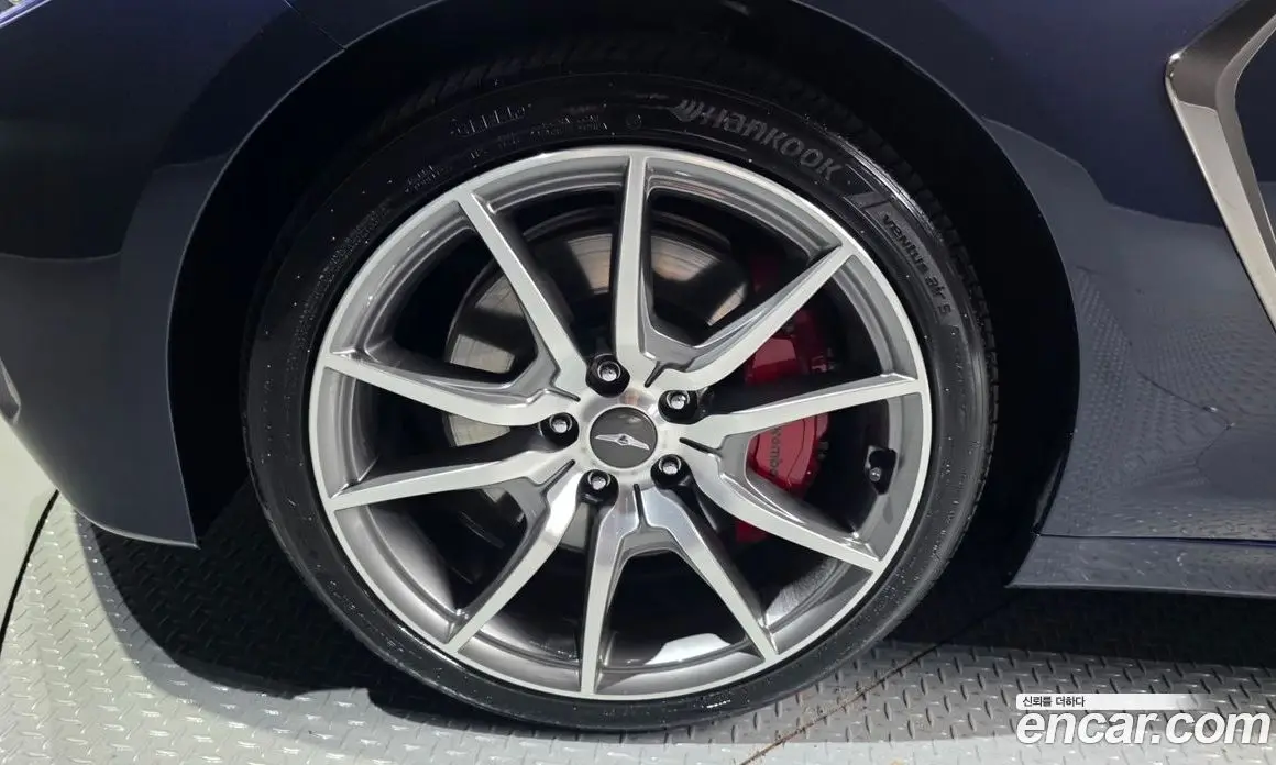 Genesis G70 2019 2.0 автомат (гидро), фото 5 Genesis G70 2019 2.0 автомат (гидро), фото 5