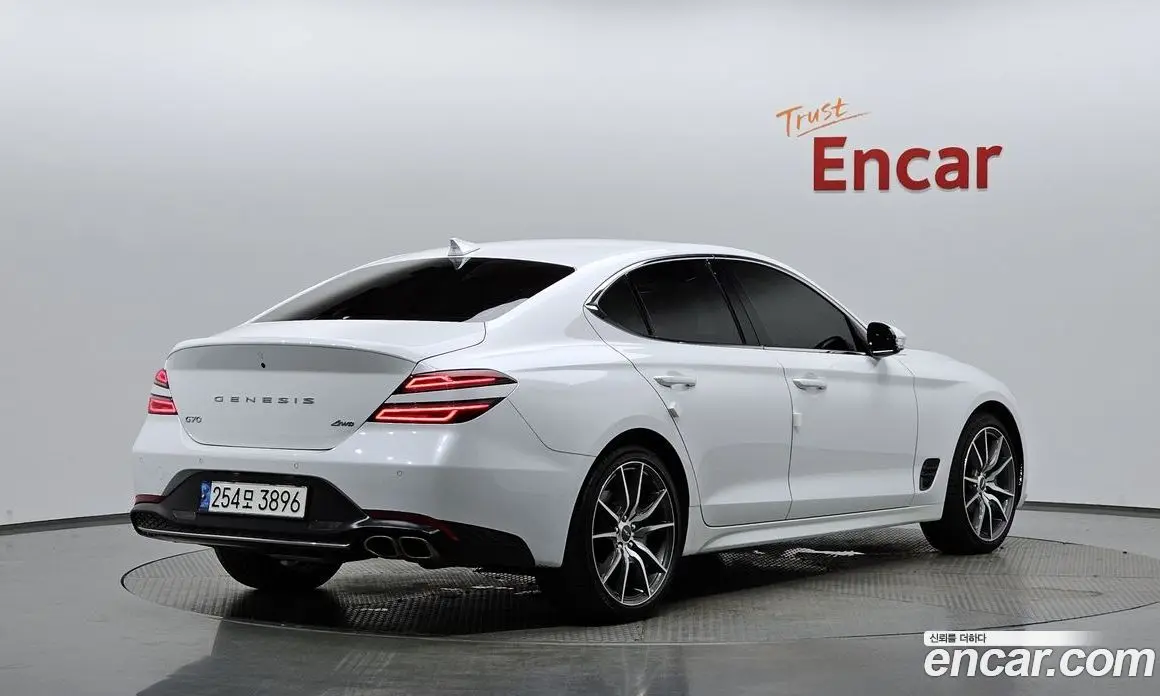 Genesis G70 2020 2.0 автомат (гидро), фото 1 Genesis G70 2020 2.0 автомат (гидро), фото 1