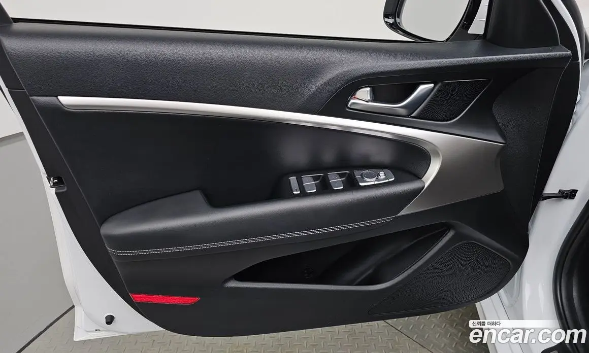 Genesis G70 2020 2.0 автомат (гидро), фото 13 Genesis G70 2020 2.0 автомат (гидро), фото 13