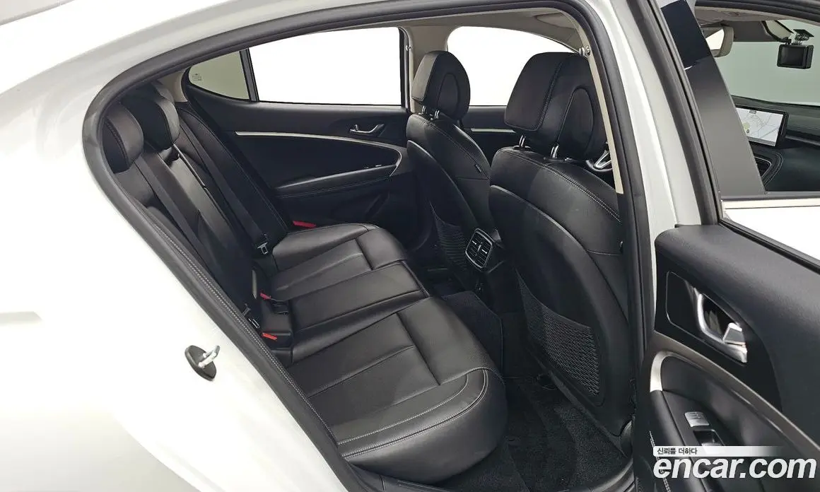Genesis G70 2020 2.0 автомат (гидро), фото 17 Genesis G70 2020 2.0 автомат (гидро), фото 17