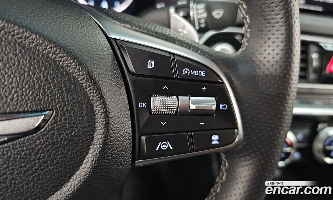 Genesis G70 2020 2.0 автомат (гидро), фото 30 Genesis G70 2020 2.0 автомат (гидро), фото 30