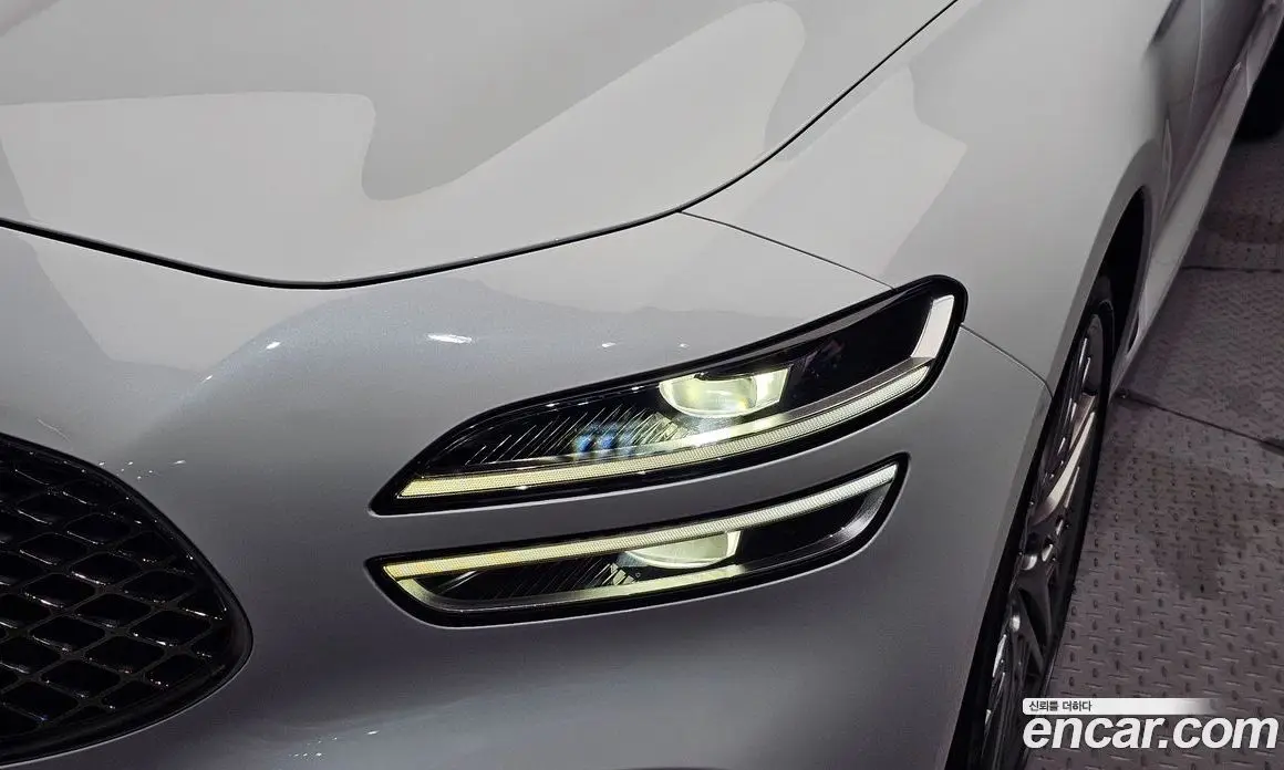 Genesis G70 2022 2.0 автомат (гидро), фото 8 Genesis G70 2022 2.0 автомат (гидро), фото 8