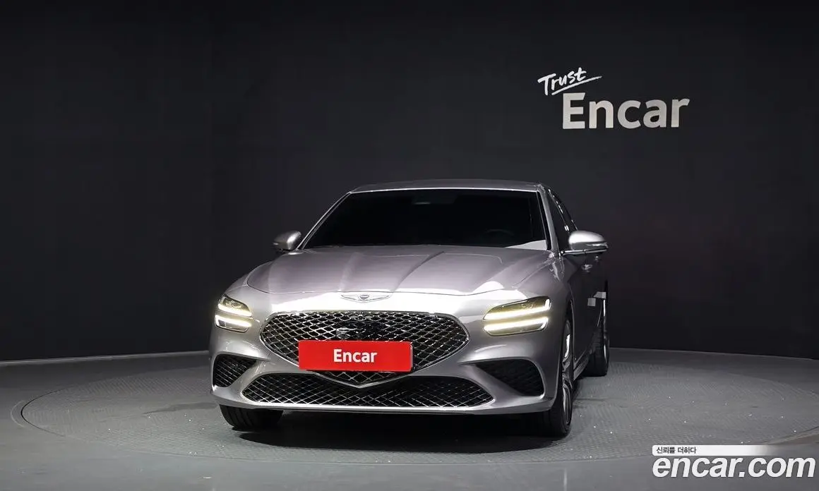 Genesis G70 2023 2.5 автомат (гидро), фото 3 Genesis G70 2023 2.5 автомат (гидро), фото 3