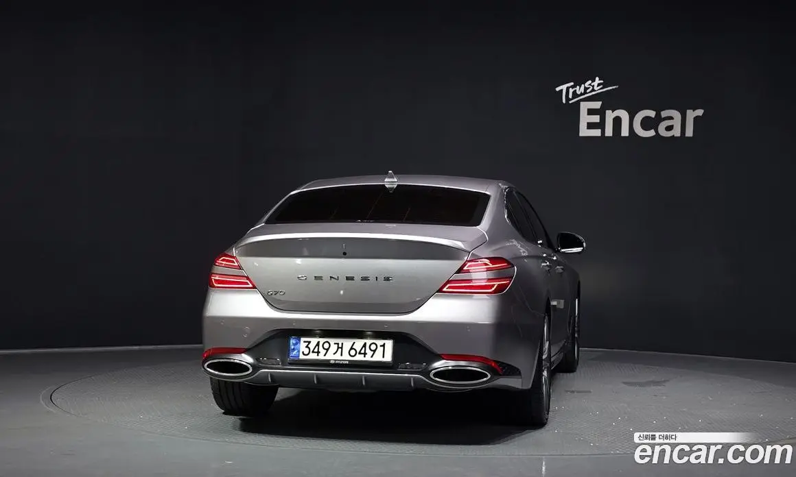 Genesis G70 2023 2.5 автомат (гидро), фото 4 Genesis G70 2023 2.5 автомат (гидро), фото 4