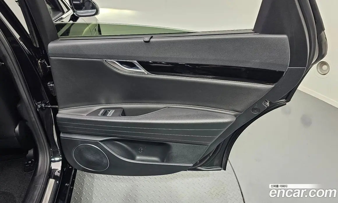 Genesis G80 2022 2.5 автомат (гидро), фото 15 Genesis G80 2022 2.5 автомат (гидро), фото 15