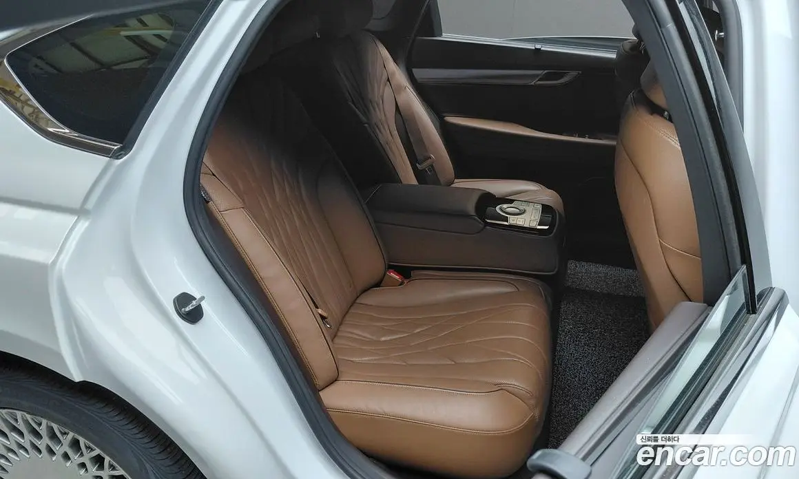 Genesis G80 2022 2.5 автомат (гидро), фото 17 Genesis G80 2022 2.5 автомат (гидро), фото 17