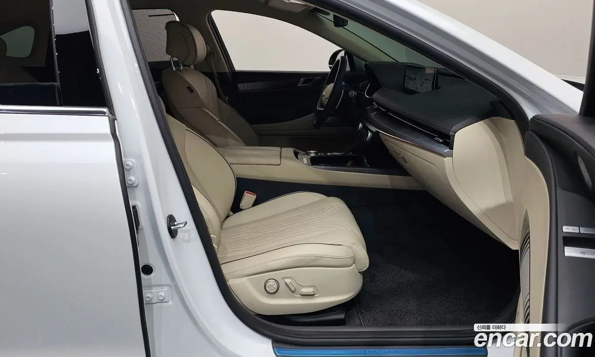 Genesis G80 2022 2.5 автомат (гидро), фото 16 Genesis G80 2022 2.5 автомат (гидро), фото 16