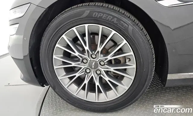 Genesis G80 2022 2.5 автомат (гидро), миниатюра 4 Genesis G80 2022 2.5 автомат (гидро), миниатюра 4
