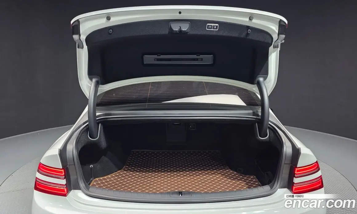 Genesis G80 2023 2.5 автомат (гидро), фото 26