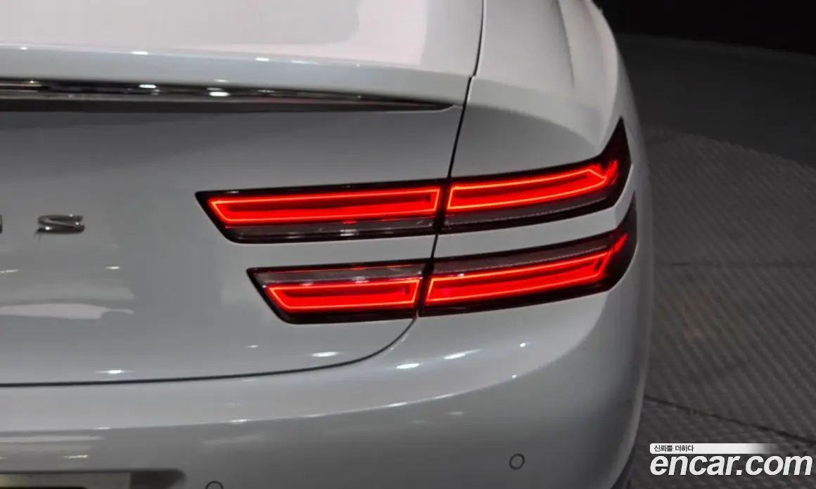 Genesis G80 2023 2.5 автомат (гидро), фото 9