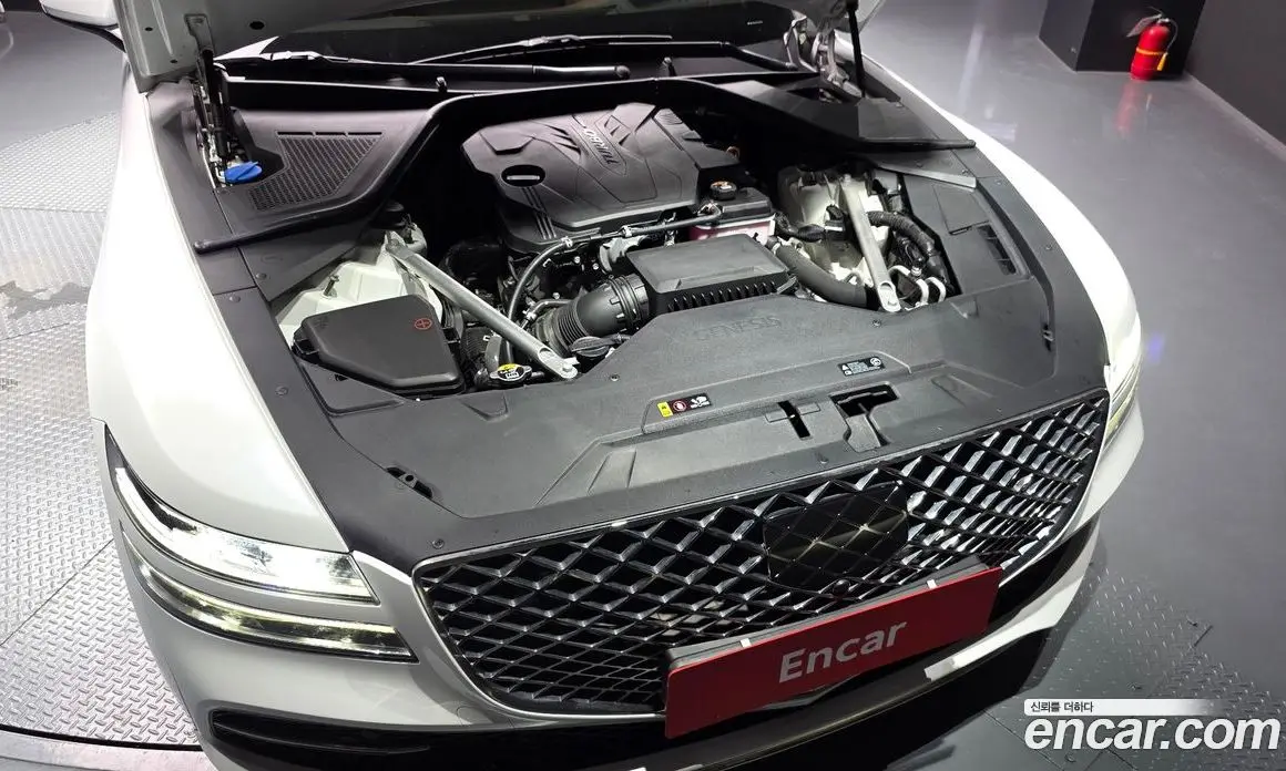Genesis G80 2023 2.5 автомат (гидро), фото 6 Genesis G80 2023 2.5 автомат (гидро), фото 6