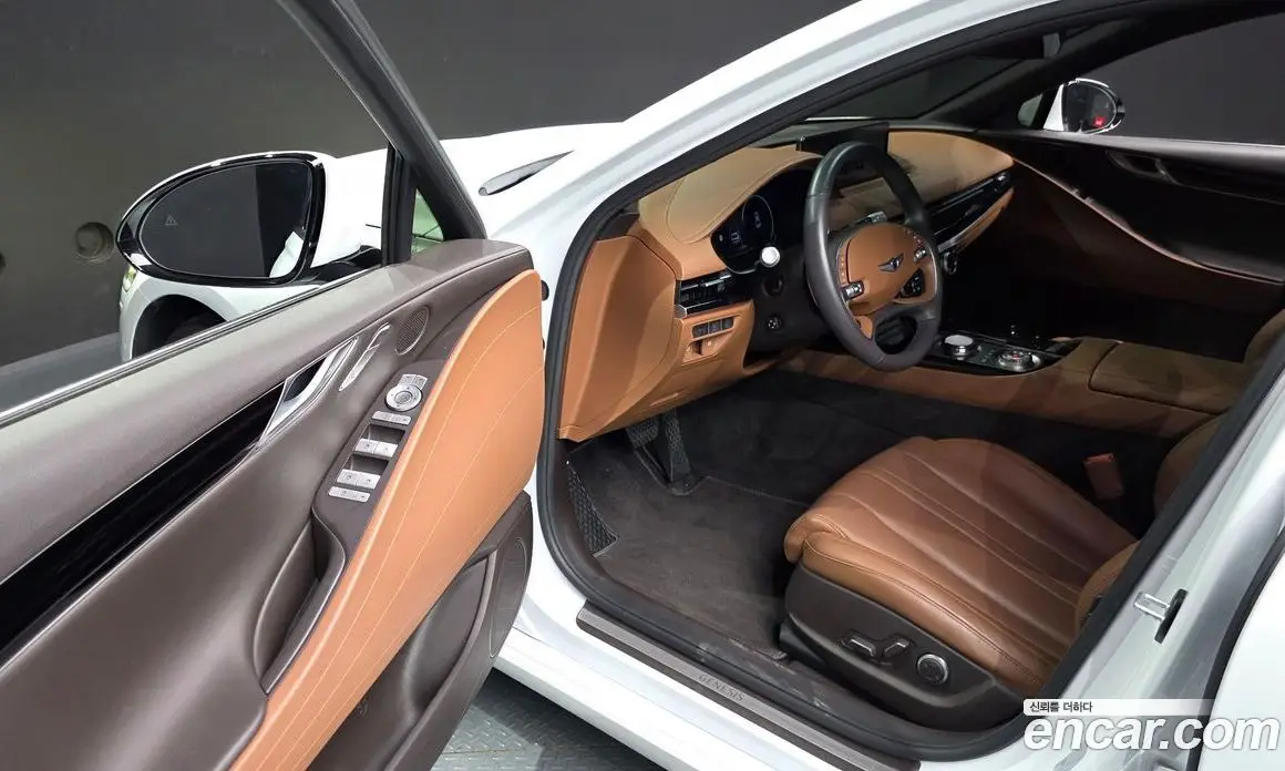 Genesis G80 2023 2.5 автомат (гидро), фото 10 Genesis G80 2023 2.5 автомат (гидро), фото 10